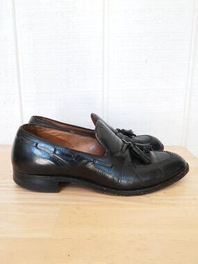 Vintage Black Leather Tassel Loafers | Men's 9.5